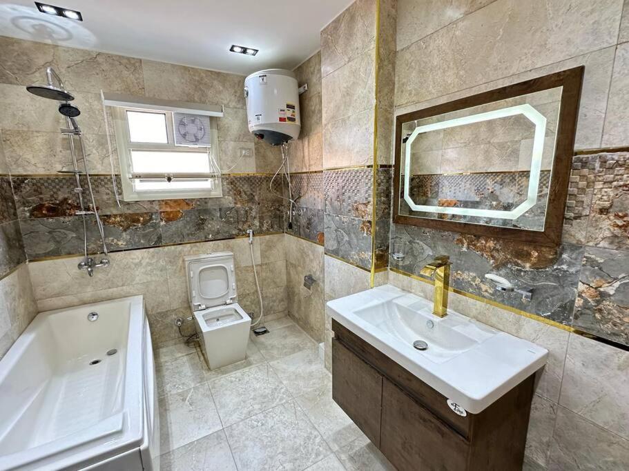 New In Pyramids Gardens Area Of Apartment Cairo
