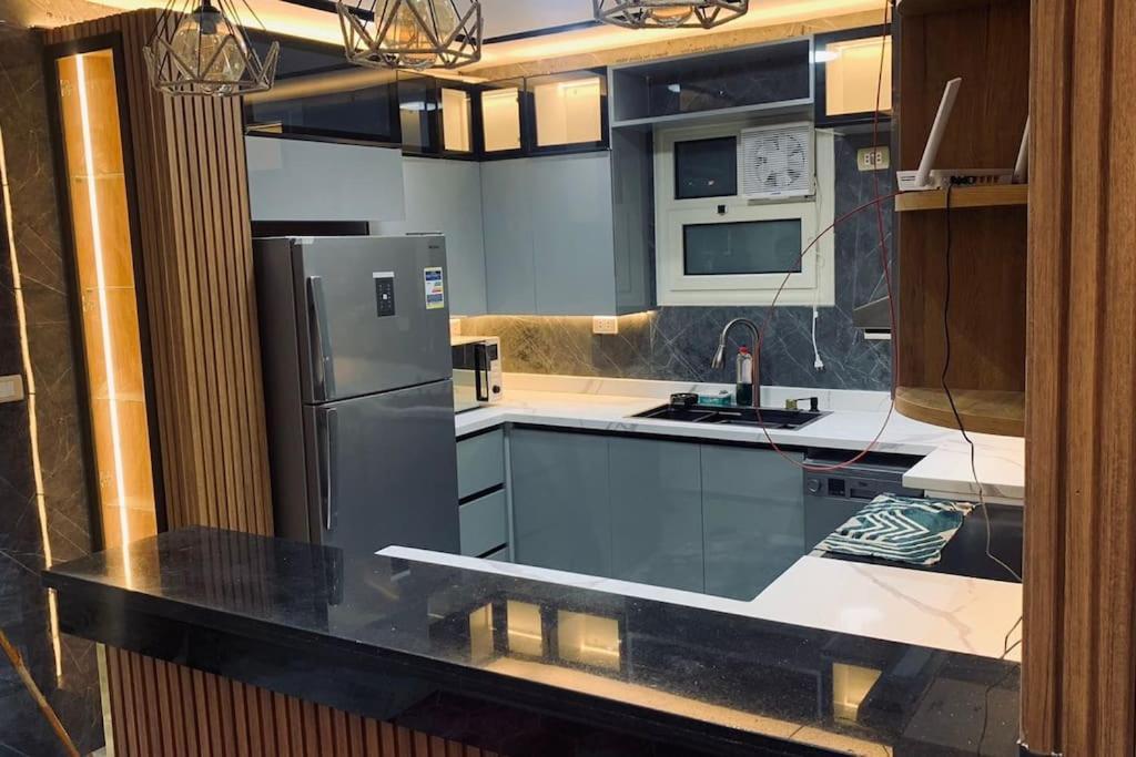 Apartment New In Pyramids Gardens Area Of Cairo